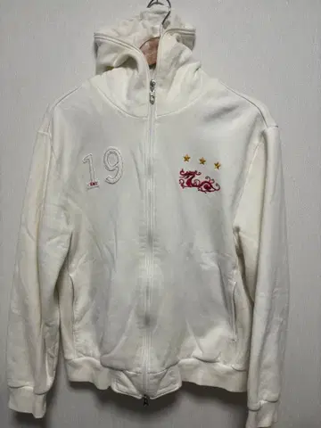 DANCE WITH DRAGON 화이트 후드티