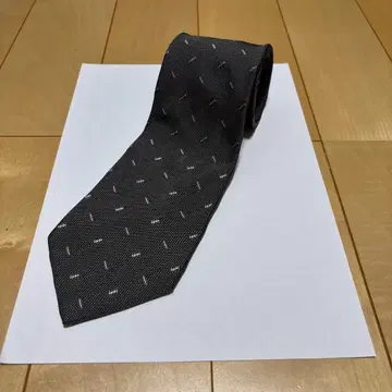 TAKEO KIKUCHI 넥타이