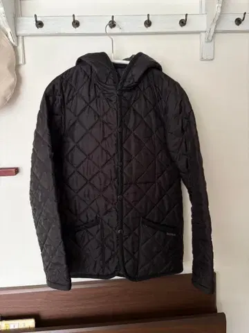 LAVENHAM 퀼팅 자켓 후드 부착 라벤햄 36 사이즈