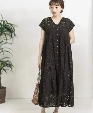 컷워크 레이스 프렌치 원피스