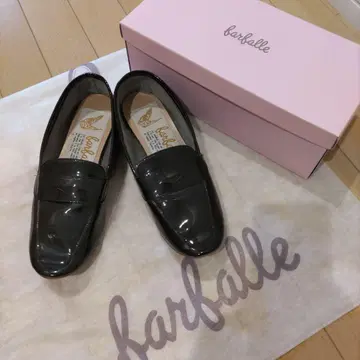 파르팔레 제시카 바부쉬 에나멜 로퍼 블랙 24.5