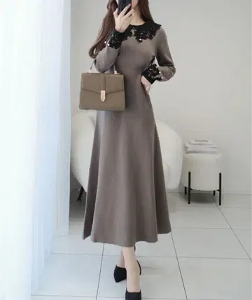 mily bilet 펄 사용 레이스 카라 니트 원피스 브라운