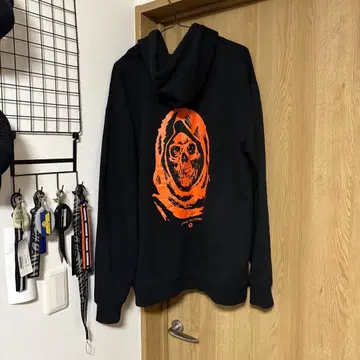 STANCE 스컬 프린트 후드티 블랙