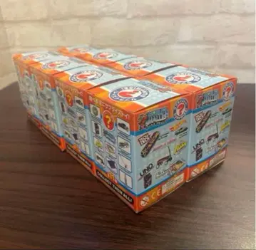 놀 수 있는 미니 서프라이즈 토이 월드 스몰레스트 8개 세트