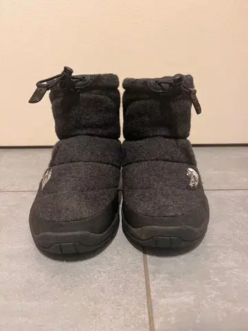 The North Face 눕시 부츠 울 다크 그레이 24.0