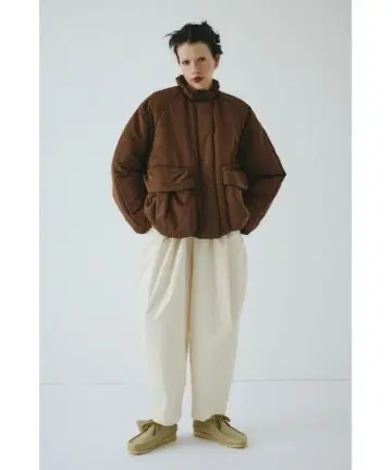 Herin.cye 프릴 넥 패딩 블루종