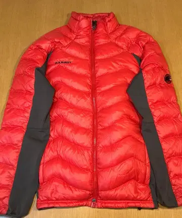 MAMMUT 마무트 다운 자켓