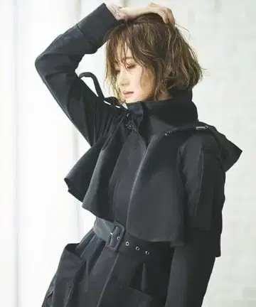 루일 에 부티크 발수 가공 2way 후드 부착 롱 트렌치코트 S