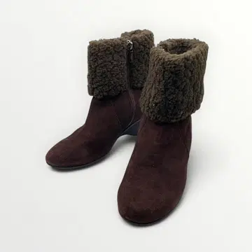 새상품급 긴자 요시노야 숏부츠 스웨이드 보아 접이식 다크 브라운