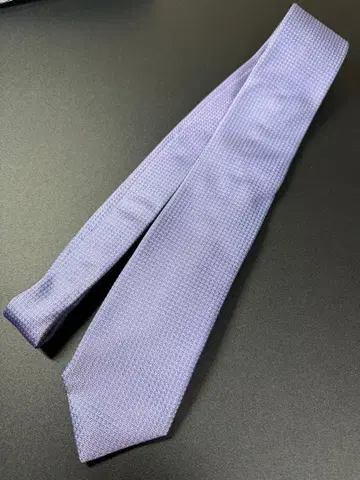 Hugo Boss 보라색 넥타이