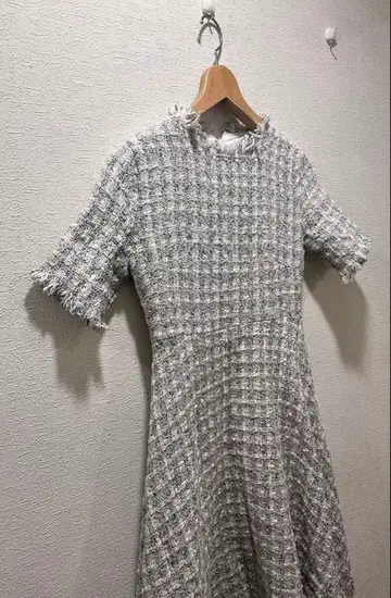 캬바쿠라 원피스 트위드 반팔 무릎 기장 원피스