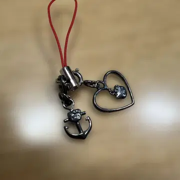 키티 컬렉션 단종 레트로 앤티 실버 앵커 하트 키링