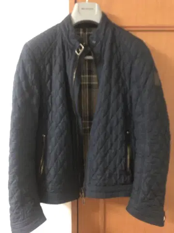 BELSTAFF 네이비 퀼팅 자켓