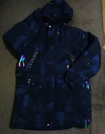 다크 블루 그래픽 프린트 자켓