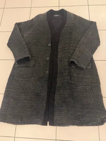 GEOFFREY B SMALL 코트