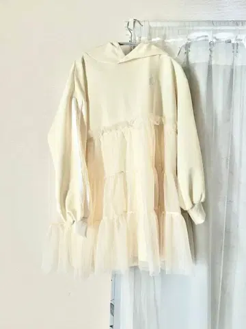 CALNAMUR 원피스 옐로우 컬러