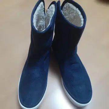 무인양품 네이비 보아 숏부츠 22.5cm~23.0cm 상당