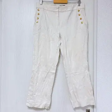 1점 한정 화이트 팬츠 골드 버튼 포함 여성용 팬츠