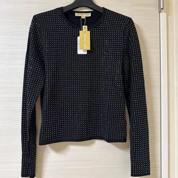미사용 새상품 MICHAEL KORS 비쥬 니트 긴팔