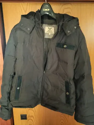 새상품 다운 자켓 L 사이즈