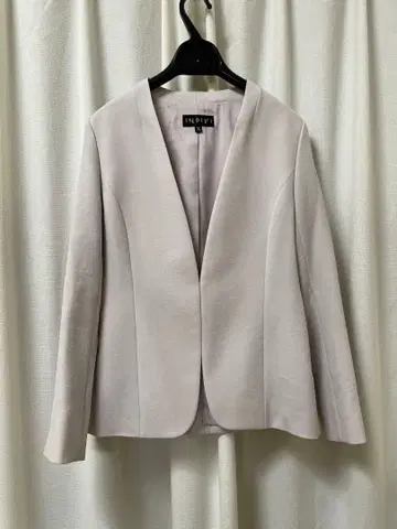 INDIVI 노카라 자켓 베이지