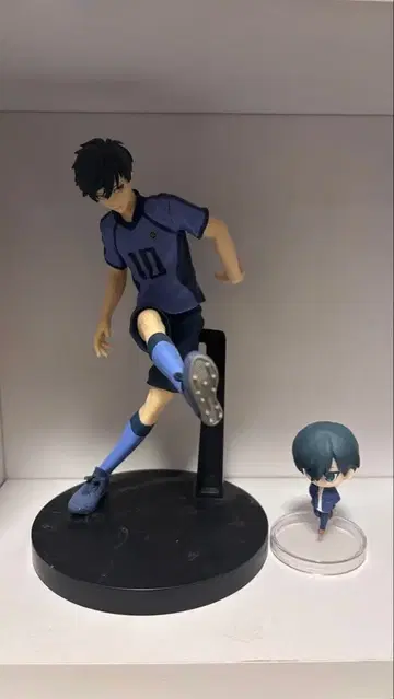 이토시 린 피규어 2체 세트