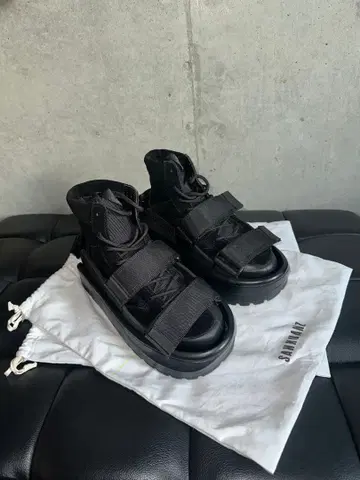 SANKUANZ 스니커즈 샌들 블랙 26cm