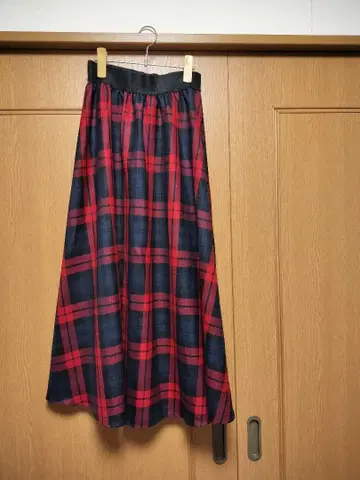 오닐 오브 더블린 체크 롱 스커트