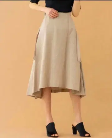 린넨 라이크 레이스업 스커트 UNITED TOKYO