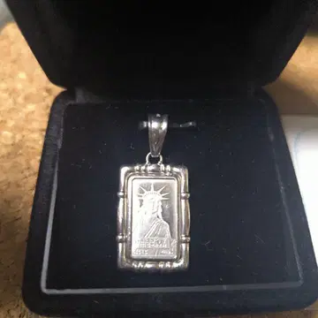 Pt 리버티 2g 펜던트 탑 플라티나