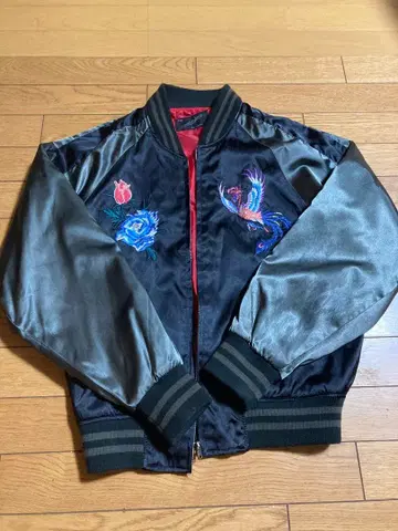 Yokosuka 스카잔 학과 장미 자수