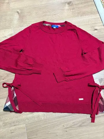 BLUE LABEL CRESTBRIDGE 빨간색 니트 38