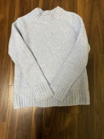 COS 라이트 블루 스웨터 xs