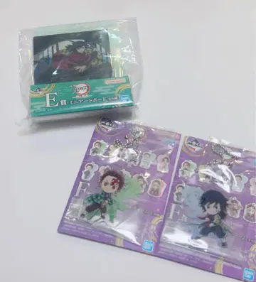 귀멸의 칼날 제일복권 번개의 형제 카마도 탄지로 토미오카 기유