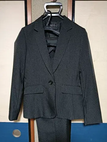 다크 그레이 스트라이프 팬츠 수트 워셔블 13호