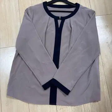 긴팔 상의 스커트 셋업