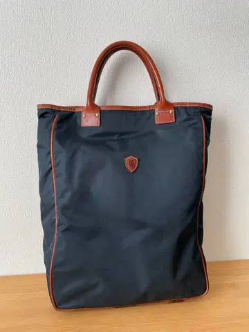 페리지 세로 토트 05/31-DS