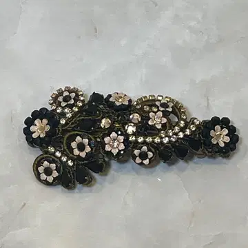 미하엘 네그린 레이스 머리핀