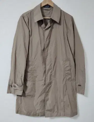 Casual 134 베이지 나일론 코트 메이커스 마크 가마쿠라 셔츠