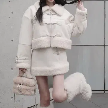 darich 페이크 무스탕 자켓 셋업