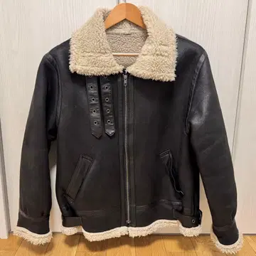 Ungrid 페이크 무스탕 보아 블루종