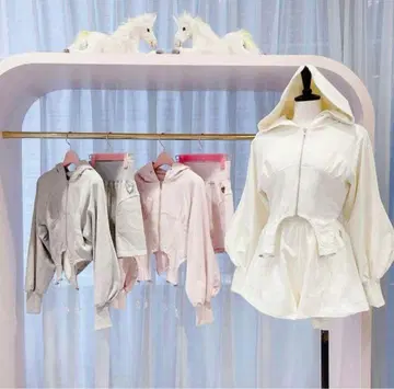 [ 구하기 어려움 ] 릴릴리 코르셋 개더 후드티 세트