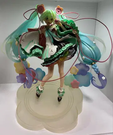하츠네 미쿠 매지컬 미라이 2021 스케일 피규어
