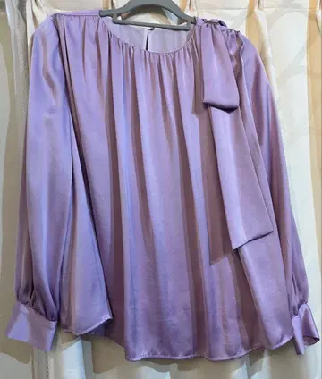 루니 연보라 리본 포함 긴팔 블라우스