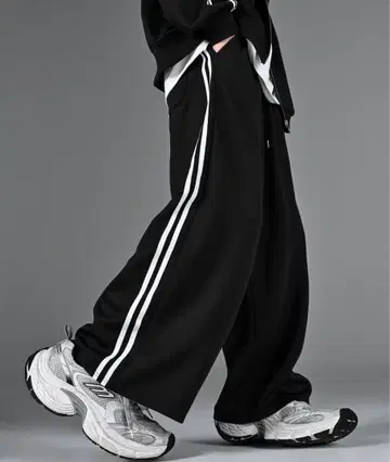 라인 트랙 와이드 슬랙스