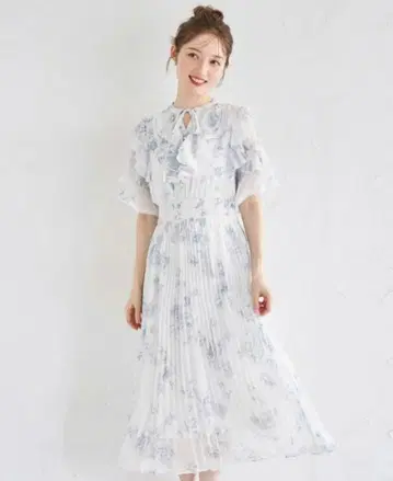 미사용 새상품 tocco closet 플리츠 원피스