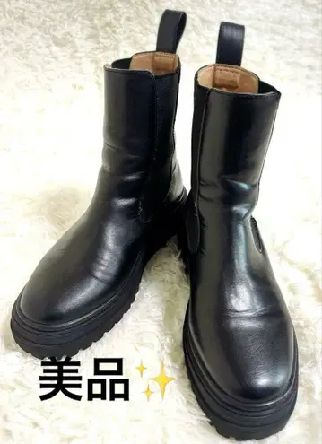 [ 새상품급 ] mystic 블랙 통굽 사이드 고어 부츠 23.5cm