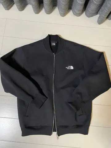 더 노스페이스 L 사이즈 블랙 NT62336