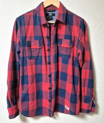 Fifty DSL 빨간색과 네이비 체크 셔츠 S