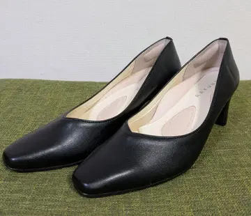 [컨디션 최상] RAKUNA 펌프스 22.5cm 4E